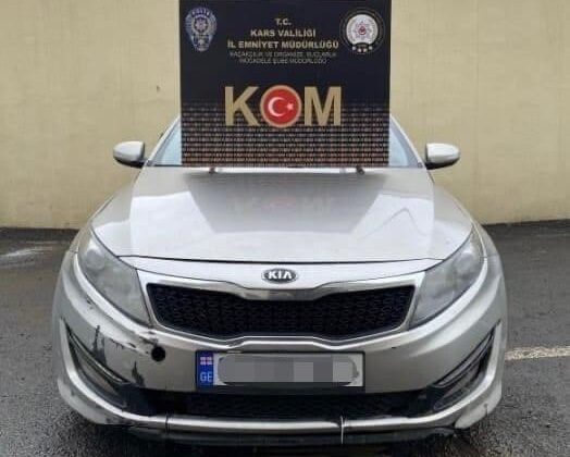 Selim’de kaçak otomobil operasyonu