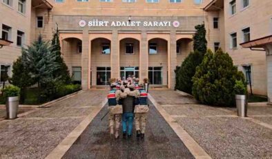 Siirt’te bir araçta 15 bin 610 mermi ele geçirildi