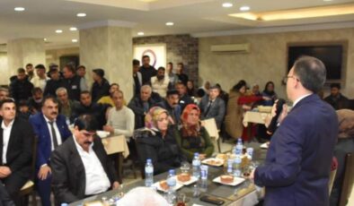 Siirt’te vali romanlarla buluştu