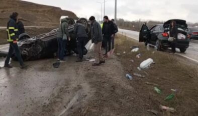 Taşlıçay’da trafik kazası: 2 yaralı