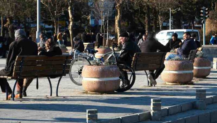Türkiye’de yaşlıların %64,1’i mutlu
