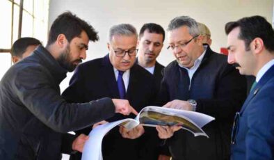 Vali su, Çınar’da çalışmaları denetledi