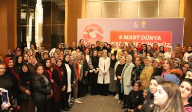 AK Partili kadınlar ‘Kahvaltı Etkinliği’nde bir araya geldi