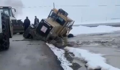 Yüksekova’da iş makinesi kazası