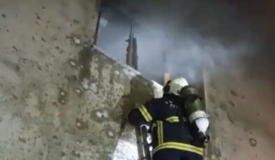 Yüksekova’da korkutan ev yangını