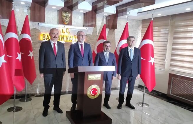 Bakan Işıkhan, eski vekil Hamidi’nin taziyesine katıldı