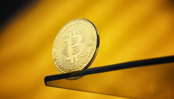 Bitcoin durmadan yükseliyor: 2.102.152,51 TL