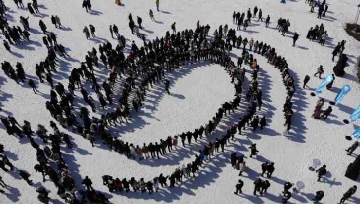 Bitlis’te kar fest coşkusu
