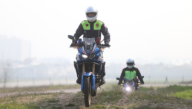 Jandarma personeline motosiklet eğitimi