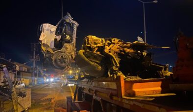 Diyarbakır’da beton direğe çarpttı, hayatını kaybetti