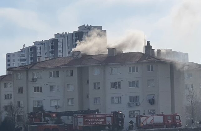Diyarbakır sosyal konutlarda yangın!