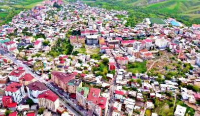 Silvan’da iki iki caddenin ismi değiişti