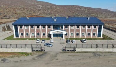Bingöl’de  “Hayvan Hastanesi, herhangi bir afet durumunda insanlara hizmet verebilir’