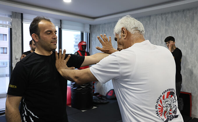 Pars yakın müdafaa sporuyla sağlığına kavuştu