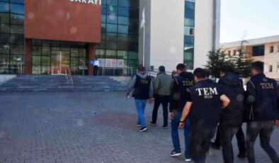 ‘Bombacı Mülayim’ ve 2 polis adliyeye sevk edildi