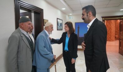 DBB Eş Başkanları halkın ve STÖ temsilcilerinin tebriklerini kabul etti