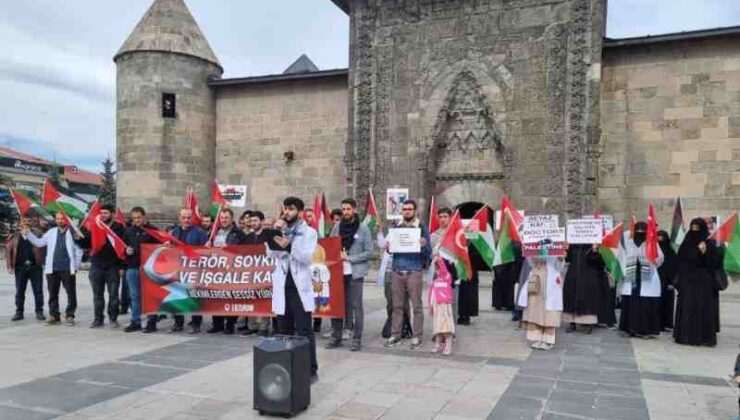 Erzurum’da hekimler Gazze için yürüdü