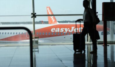 İngiliz havayolu şirketi , Tel Aviv uçuşlarını erteledi