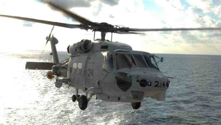 Japonya’da askeri helikopterler düştü: 1 ölü