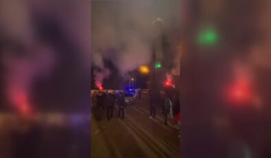 Polislere sürpriz kutlama: İhbar yerine pasta