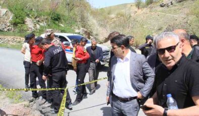 Köprüden geçmek isteyen yaşlı adam dereye düştü