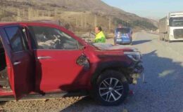 Doğanşehir’de kamyonet şarampole uçtu: 6 yaralı