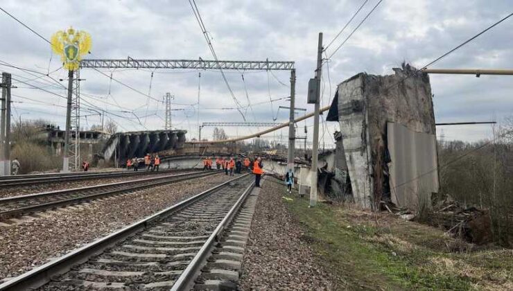 Rusya’da köprü çökmesi: 1 ölü, 5 yaralı