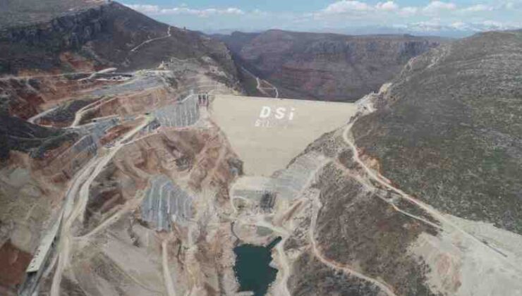 Silvan Barajı ve HES’te elektrik üretimi için sözleşme imzalandı