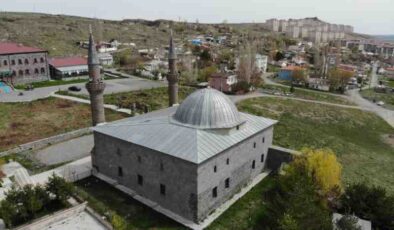 Ulu Camii’de Ermeniler 285 Türk’ü diri diri yaktı