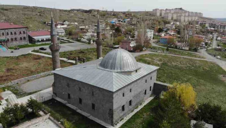 Ulu Camii’de Ermeniler 285 Türk’ü diri diri yaktı