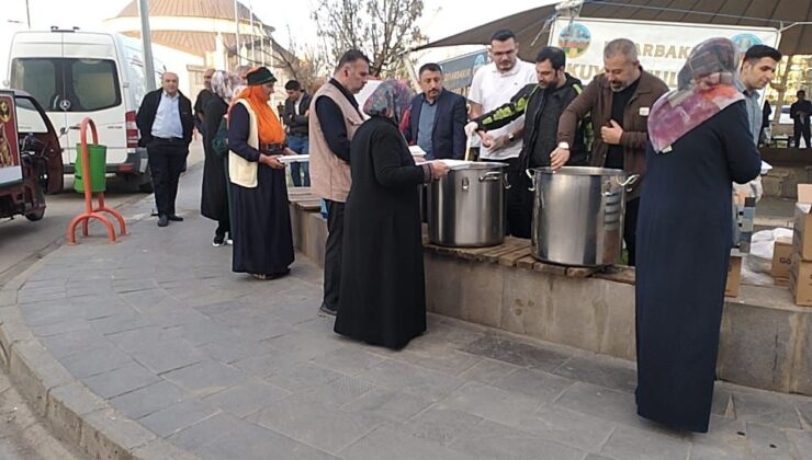 DİKO’dan hastane önünde 500 kişilik iftar yemeği