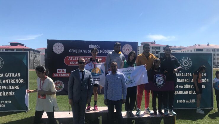 Talaytepe Ortaokulu öğrencileri atletizm ve futbolda büyük başarılar elde etti