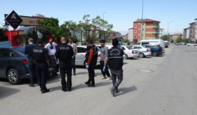 Yaşlı adam evinde ölü bulundu