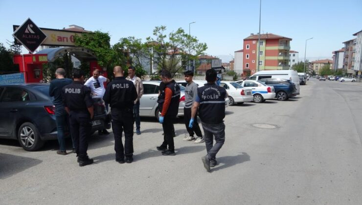Yaşlı adam evinde ölü bulundu
