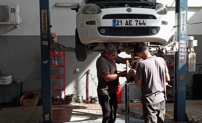 Araçlarınıza yaz bakımını yaptırmayı unutmayın!