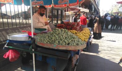 Tezgahlardaki ‘Çağla’ fiyatı dudak uçuklattı!