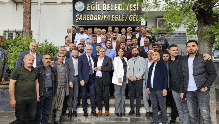 AK Partili Vekillerden kazanılan 3 ilçeye ziyaret