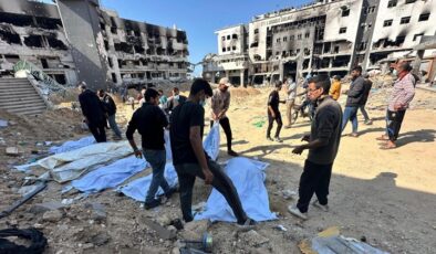 Gazze Şeridi’nde toplu mezar bulundu: 190 Filistinli çıkarıldı