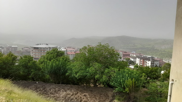 Toz taşınımı Kulp ilçesini de olumsuz etkiliyor