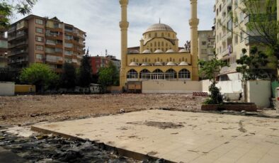 Diyarbakır’ın Tarihi Ofis Kütüphanesi Yıkıldı: Yerine Yeni Bir Kütüphane Ne Zaman Yapılacak?