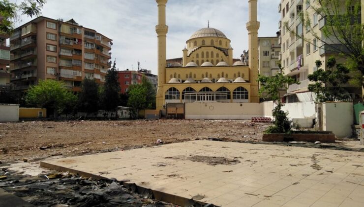 Diyarbakır’ın Tarihi Ofis Kütüphanesi Yıkıldı: Yerine Yeni Bir Kütüphane Ne Zaman Yapılacak?