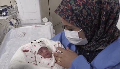 585 gram bebek 107 gün sonra evine döndü