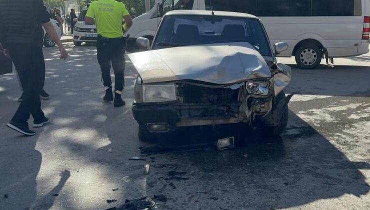 Elazığ’da trafik kazası: 3 yaralı