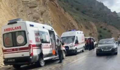 Kontrolden çıkan minibüs takla attı: 6 yaralı