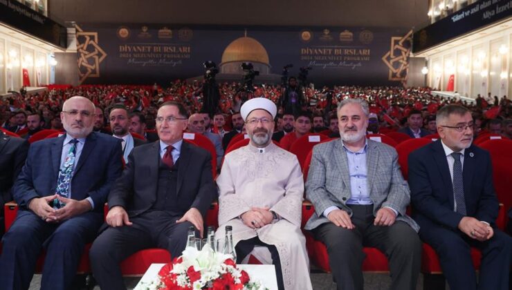 Diyanet İşleri Bakanı Erbaş: “İslam, dünyayı iyileştirmek için gönderilen bir ilaçtır”