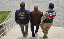 Ağrı’da aranan 2 firari tutuklandı