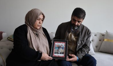 Depremde kaybedilen aile sevgisi