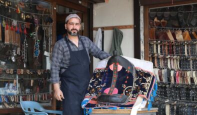 Çeyrek asırdır ‘eyer’ yapıyor