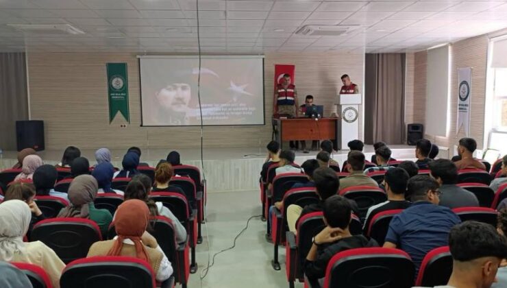 Dicle’de lise öğrencilerine jandarma akademisi tanıtımı