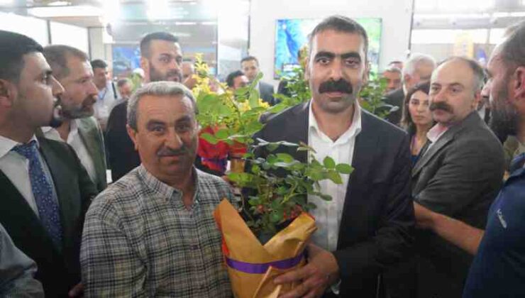 Diyarbakır’da fuarda 3 bin 250 bitki dağıtıldı
